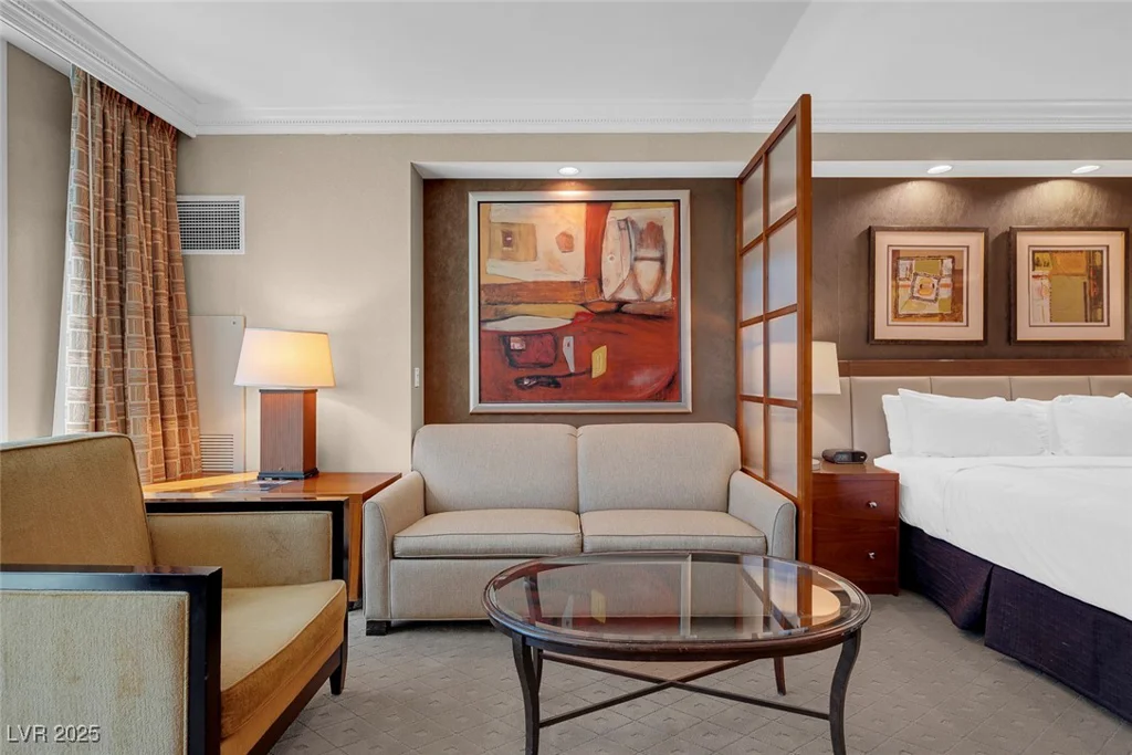 125 HARMON, Las Vegas, NV 89109