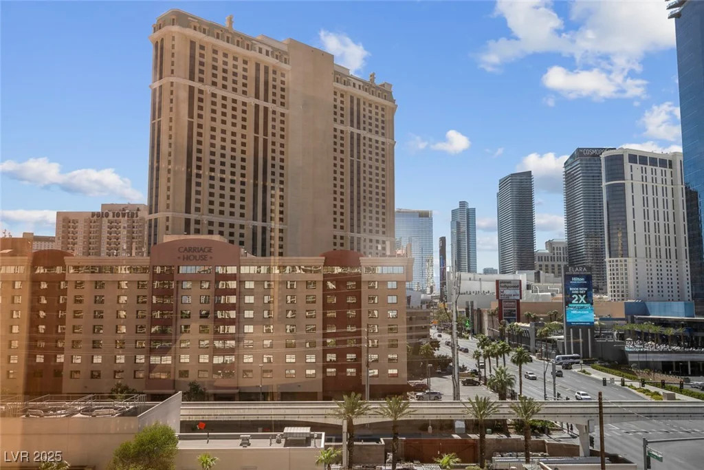 125 HARMON, Las Vegas, NV 89109