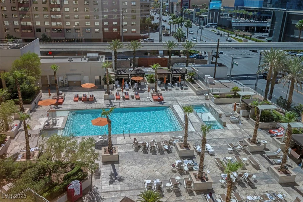 125 HARMON, Las Vegas, NV 89109