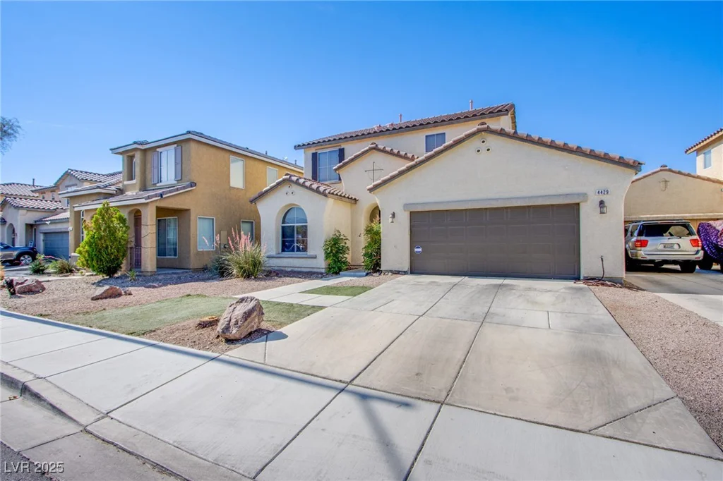 4429 Azure, Las Vegas, NV 89115