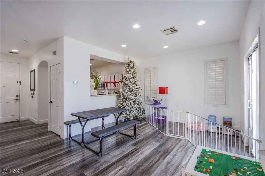 4429 Azure, Las Vegas, NV 89115