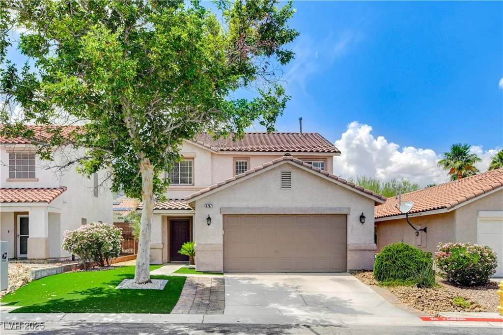 3717 Shanagolden, Las Vegas, NV 89129