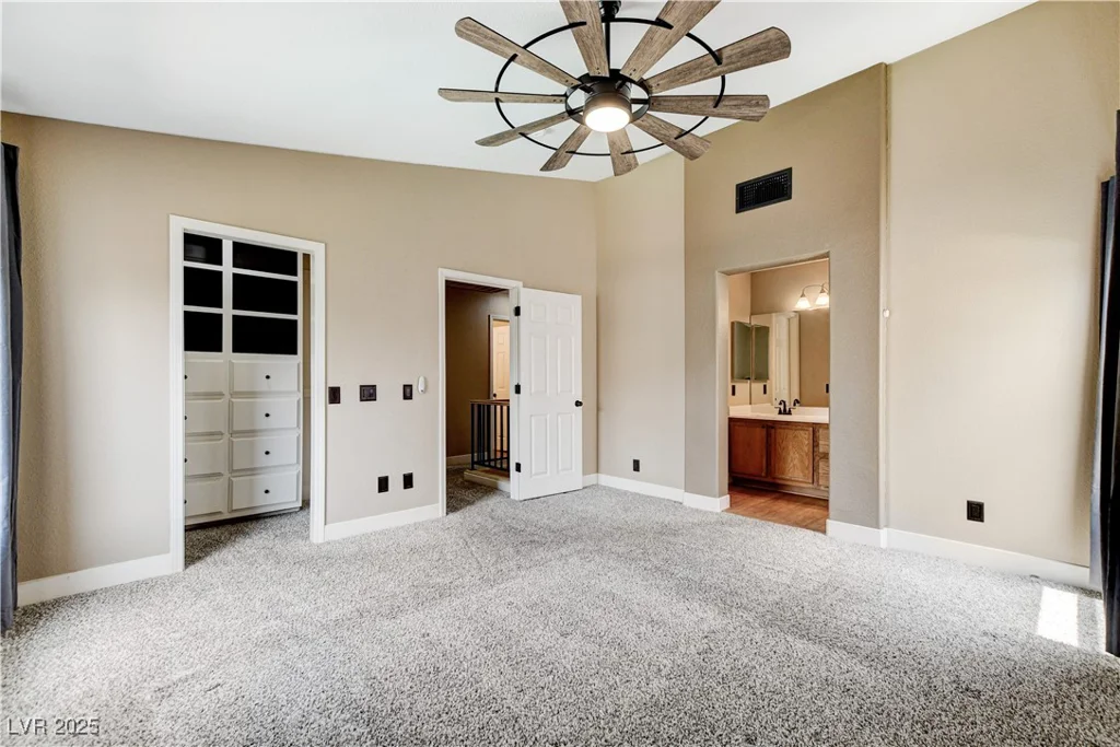 3717 Shanagolden, Las Vegas, NV 89129
