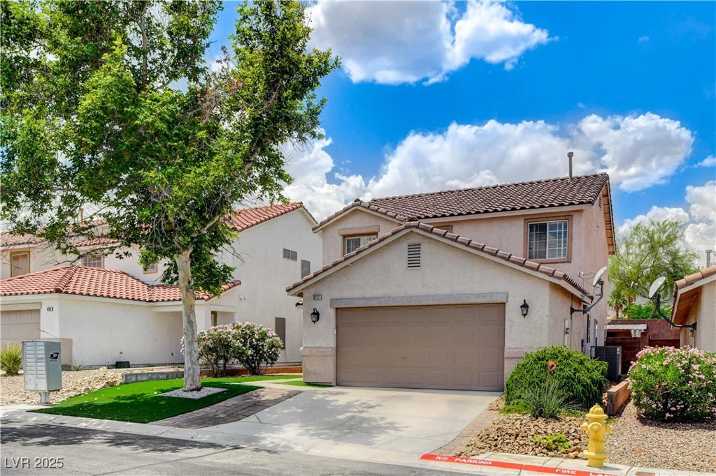 3717 Shanagolden, Las Vegas, NV 89129