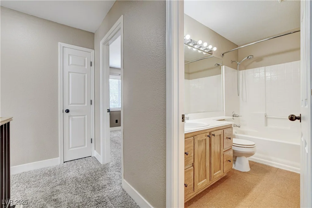 3717 Shanagolden, Las Vegas, NV 89129