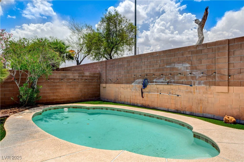 3717 Shanagolden, Las Vegas, NV 89129