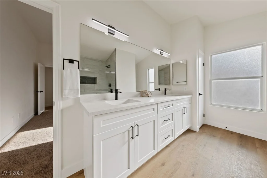 383 Virginia Lake, Henderson, NV 89015