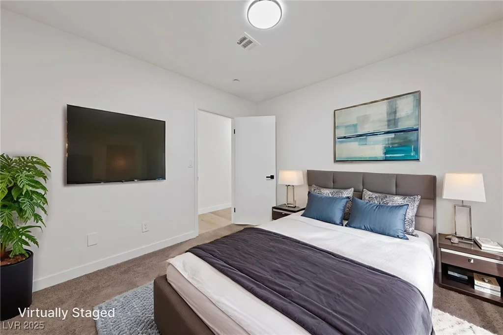 383 Virginia Lake, Henderson, NV 89015