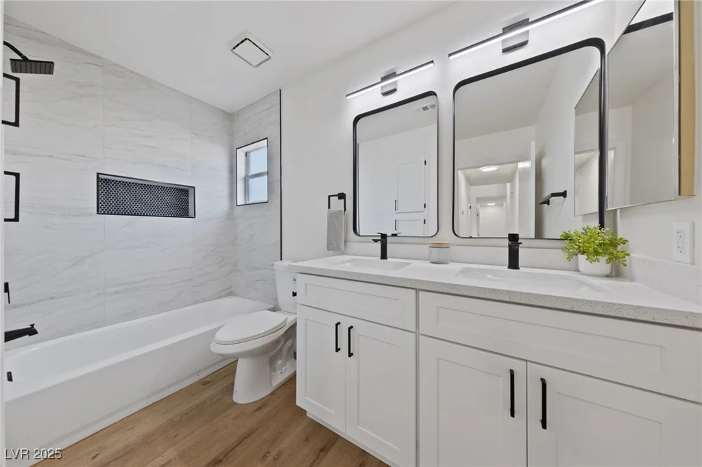 383 Virginia Lake, Henderson, NV 89015