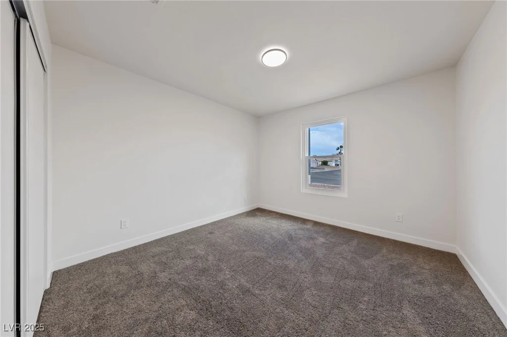 383 Virginia Lake, Henderson, NV 89015
