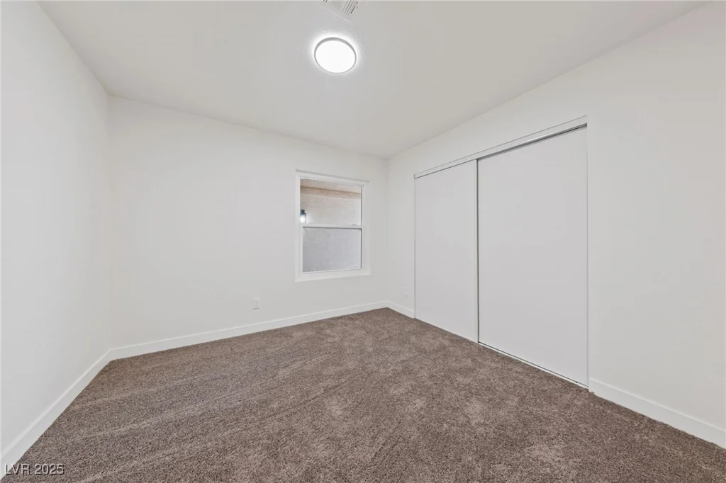 383 Virginia Lake, Henderson, NV 89015
