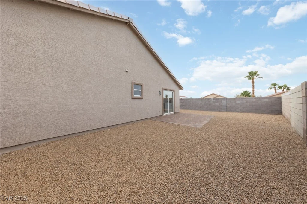 383 Virginia Lake, Henderson, NV 89015
