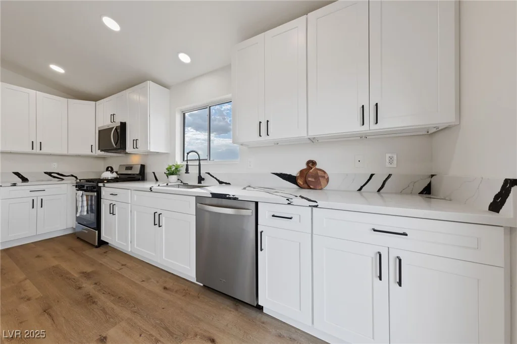383 Virginia Lake, Henderson, NV 89015