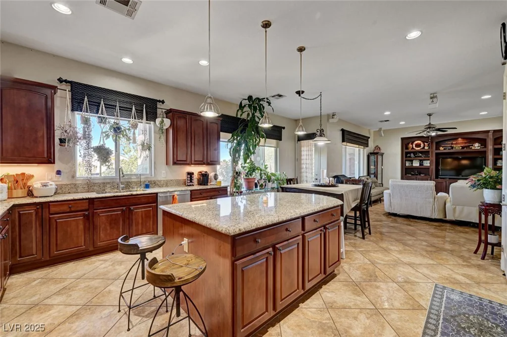 8564 Mayport, Las Vegas, NV 89131
