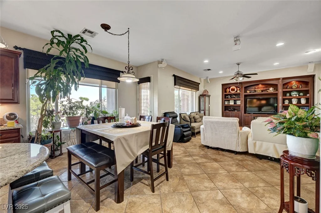 8564 Mayport, Las Vegas, NV 89131