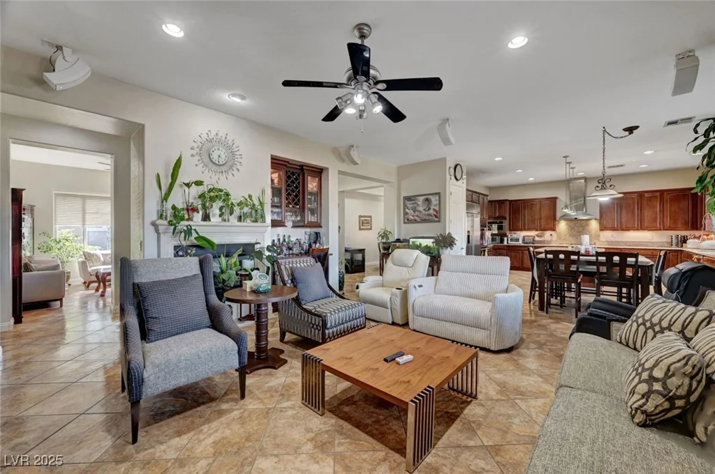 8564 Mayport, Las Vegas, NV 89131