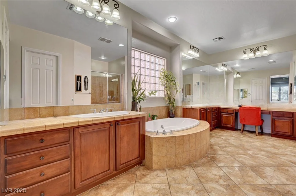 8564 Mayport, Las Vegas, NV 89131