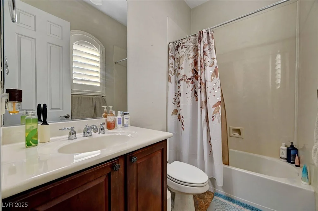 8564 Mayport, Las Vegas, NV 89131