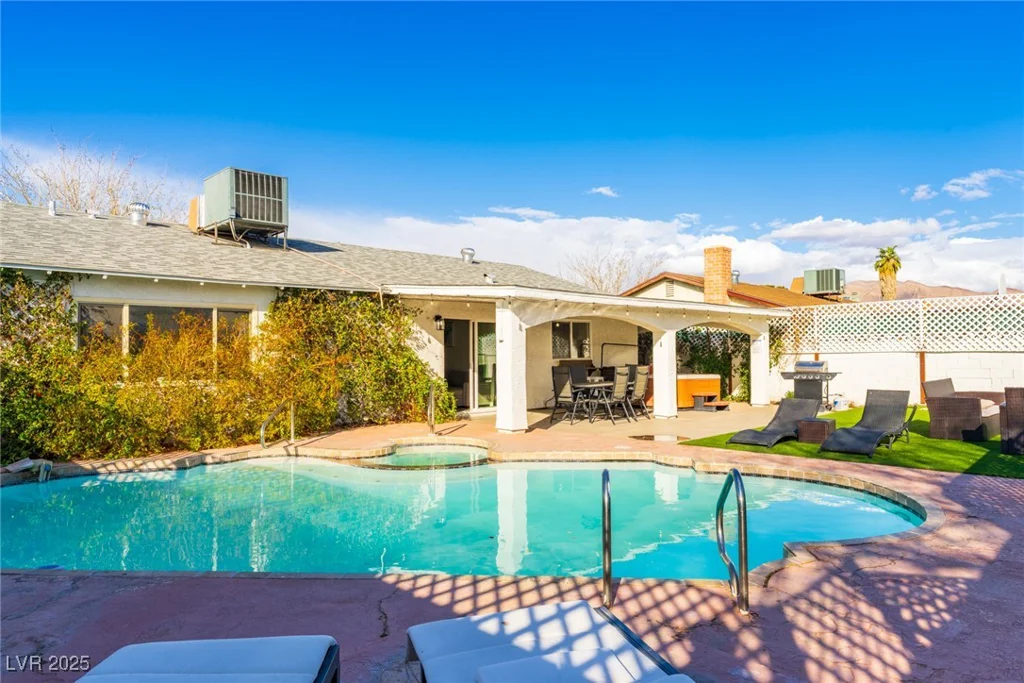 4471 Wisconsin, Las Vegas, NV 89104