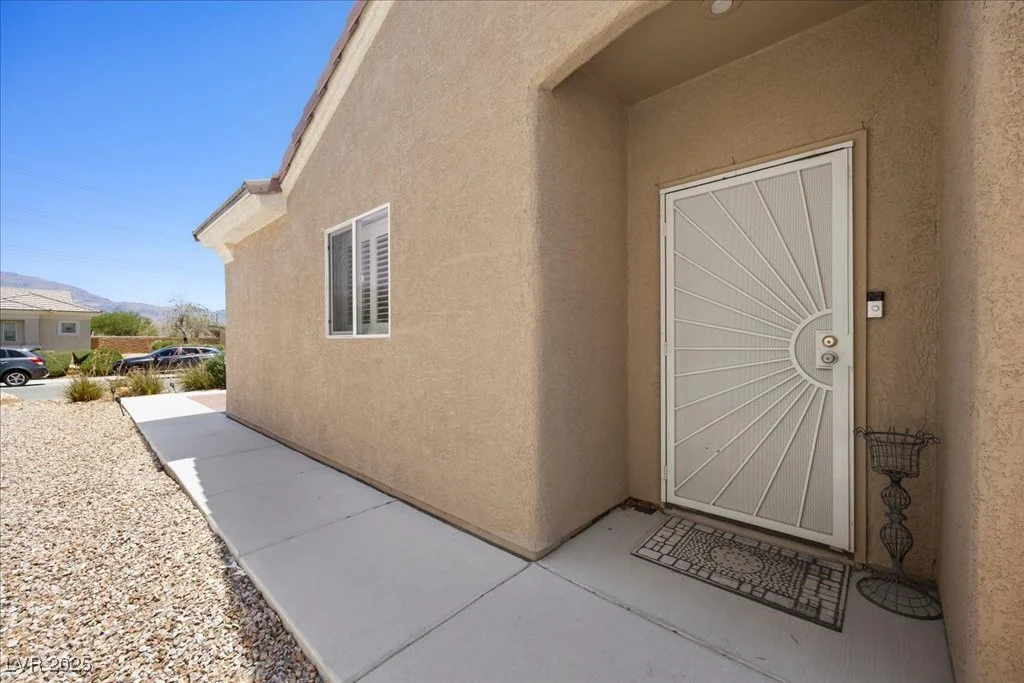 2117 Bay Thrush, North Las Vegas, NV 89084
