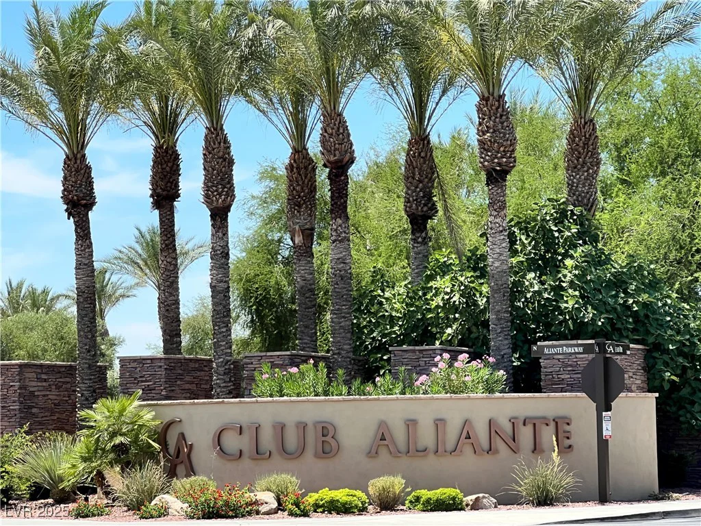 2117 Bay Thrush, North Las Vegas, NV 89084