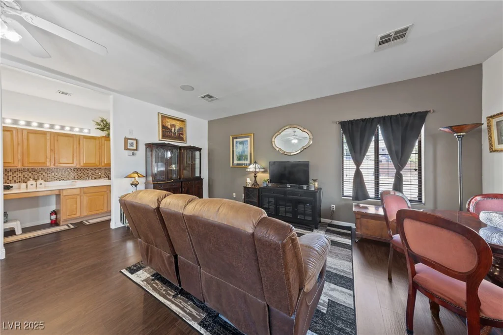 4883 Grey Mesa, Las Vegas, NV 89149