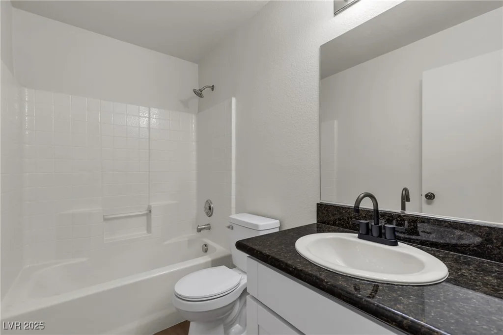 6117 Daisy Lee, Las Vegas, NV 89108