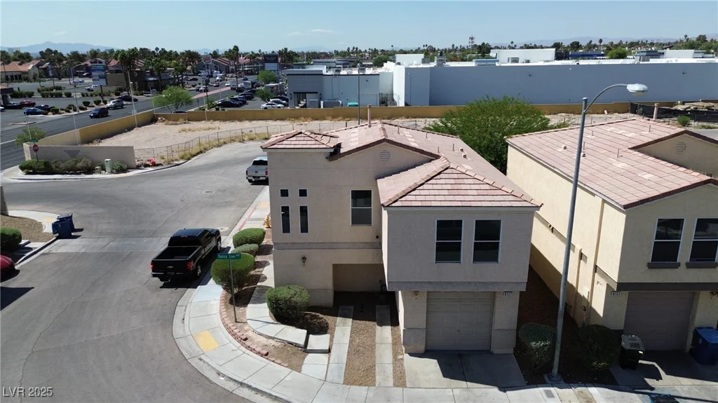 6117 Daisy Lee, Las Vegas, NV 89108