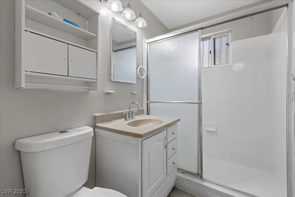808 Reynolds, North Las Vegas, NV 89030