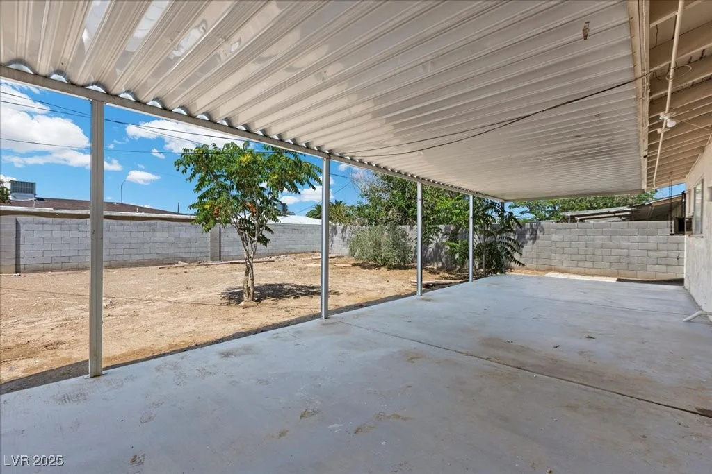 808 Reynolds, North Las Vegas, NV 89030