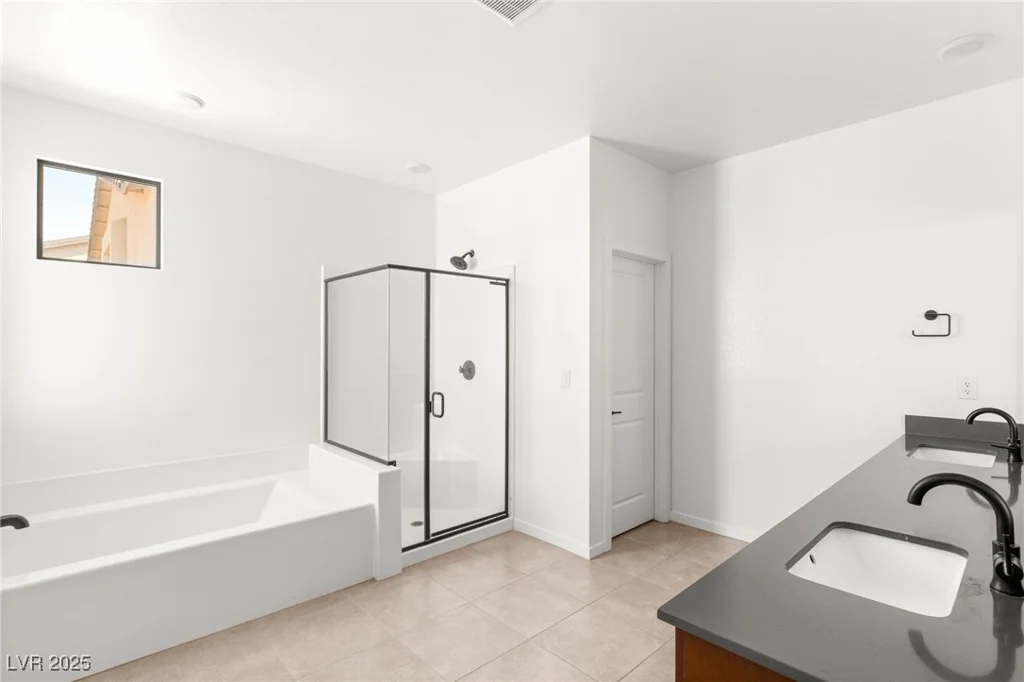 6901 Whisper Canyon, North Las Vegas, NV 89084
