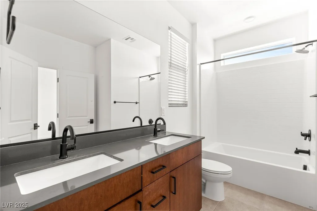 6901 Whisper Canyon, North Las Vegas, NV 89084
