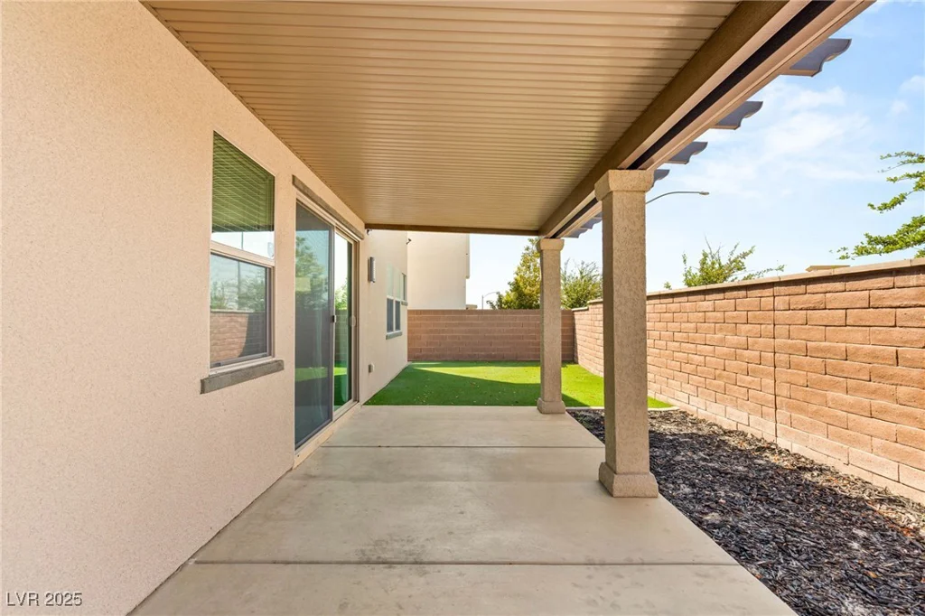 6901 Whisper Canyon, North Las Vegas, NV 89084