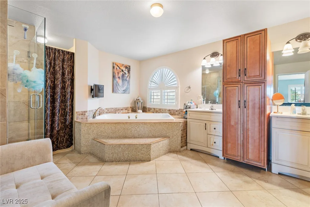 1502 Oxbow, Henderson, NV 89014