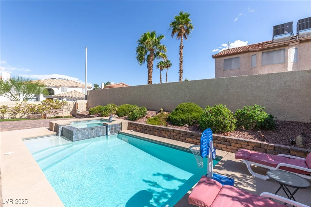 1502 Oxbow, Henderson, NV 89014