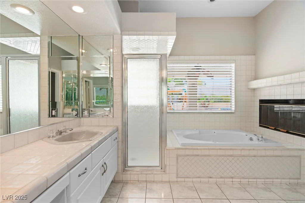 7920 Aspect, Las Vegas, NV 89149