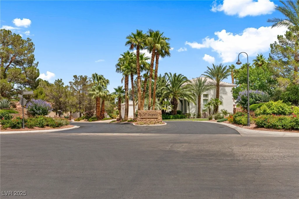 7920 Aspect, Las Vegas, NV 89149