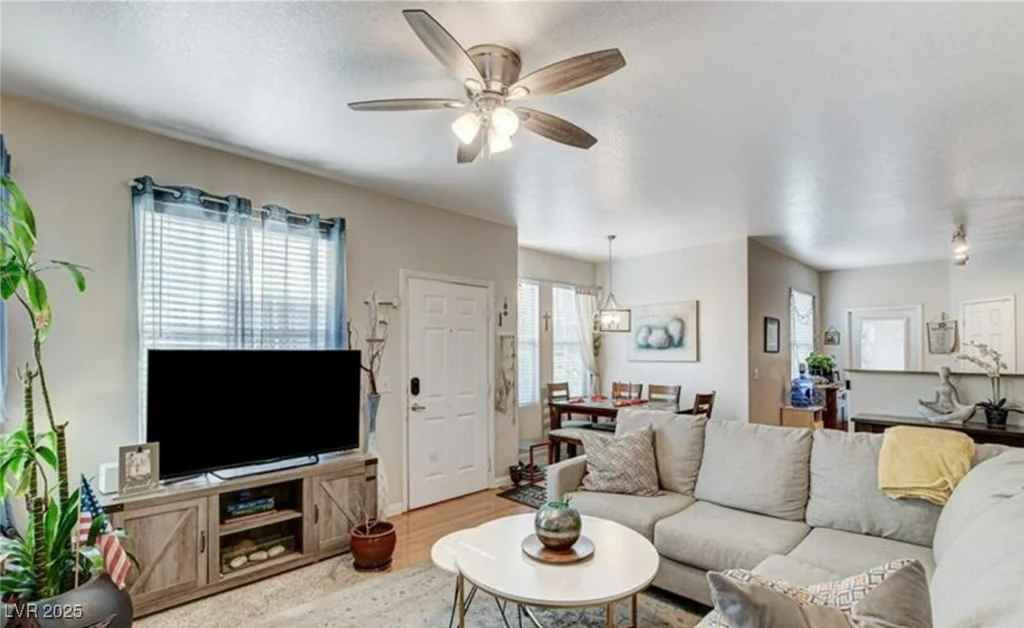 9975 Peace, Las Vegas, NV 89147