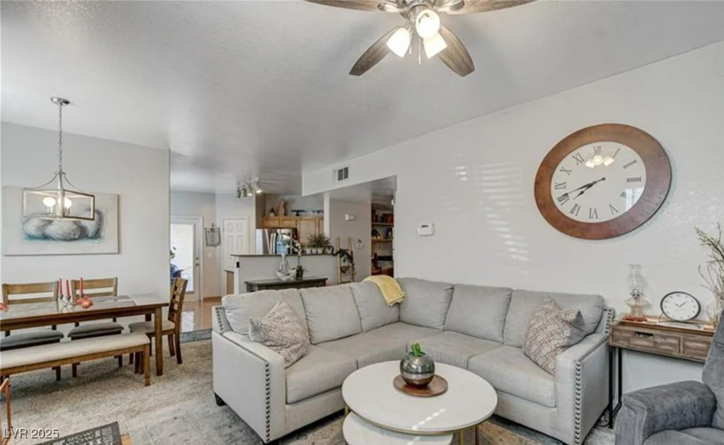 9975 Peace, Las Vegas, NV 89147