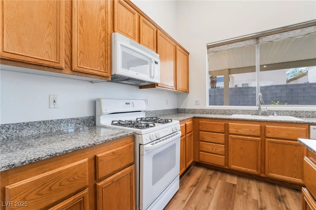 203 Sea Rim, Las Vegas, NV 89148
