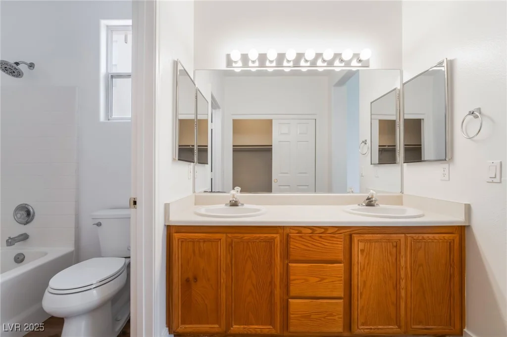 203 Sea Rim, Las Vegas, NV 89148