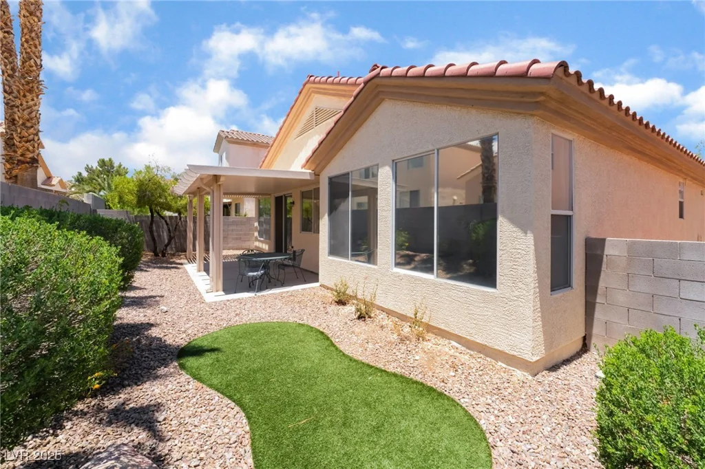 203 Sea Rim, Las Vegas, NV 89148