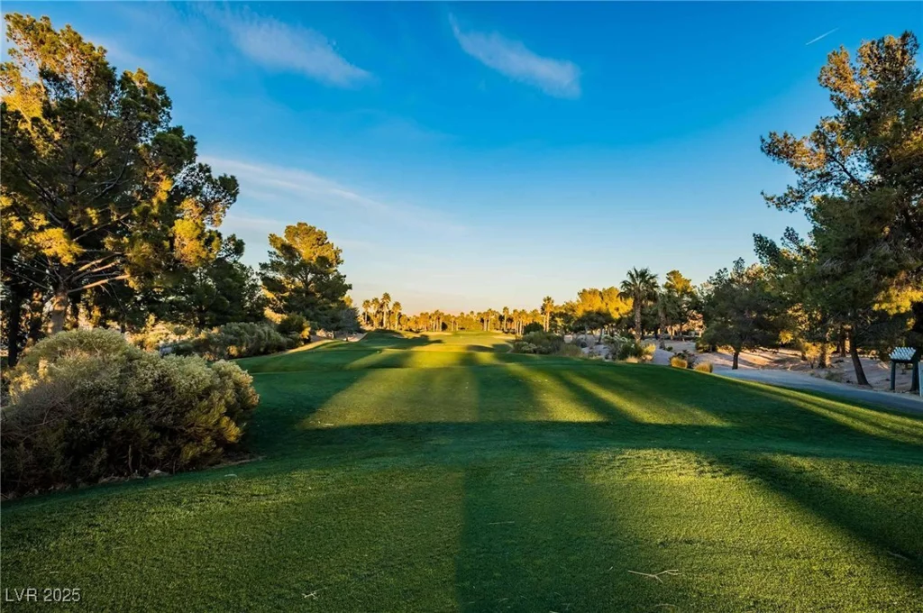 203 Sea Rim, Las Vegas, NV 89148