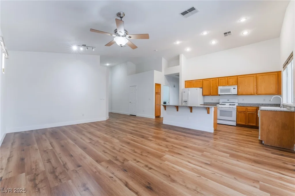 203 Sea Rim, Las Vegas, NV 89148