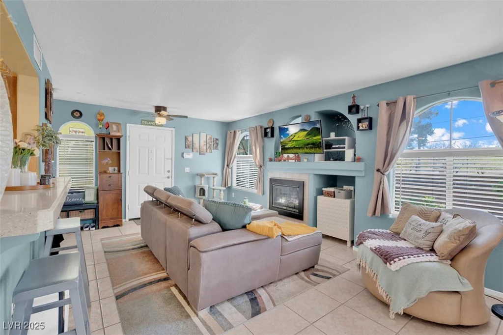 7950 Flamingo, Las Vegas, NV 89147