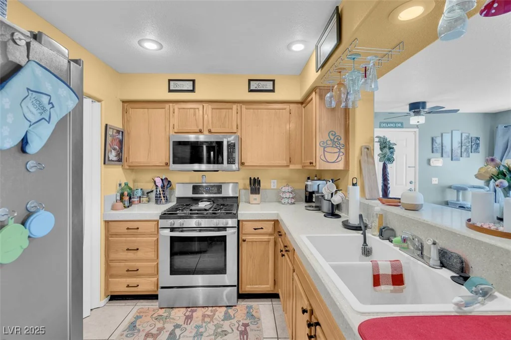 7950 Flamingo, Las Vegas, NV 89147