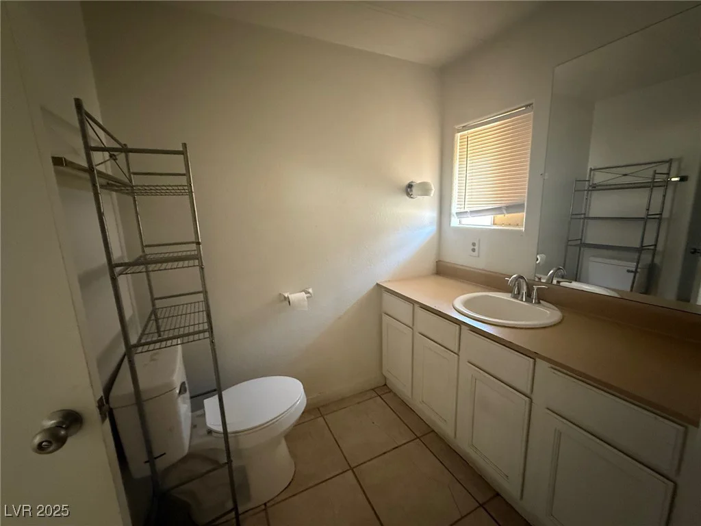 6131 Bluehill, Las Vegas, NV 89156