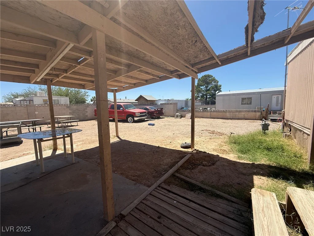6131 Bluehill, Las Vegas, NV 89156