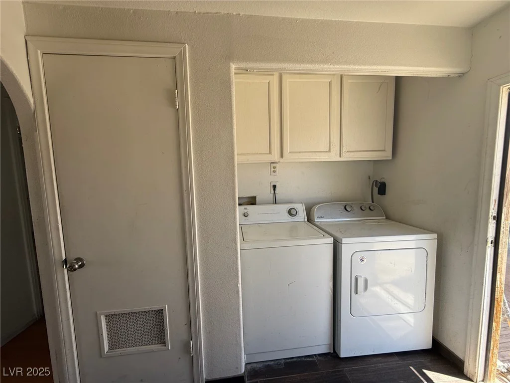 6131 Bluehill, Las Vegas, NV 89156