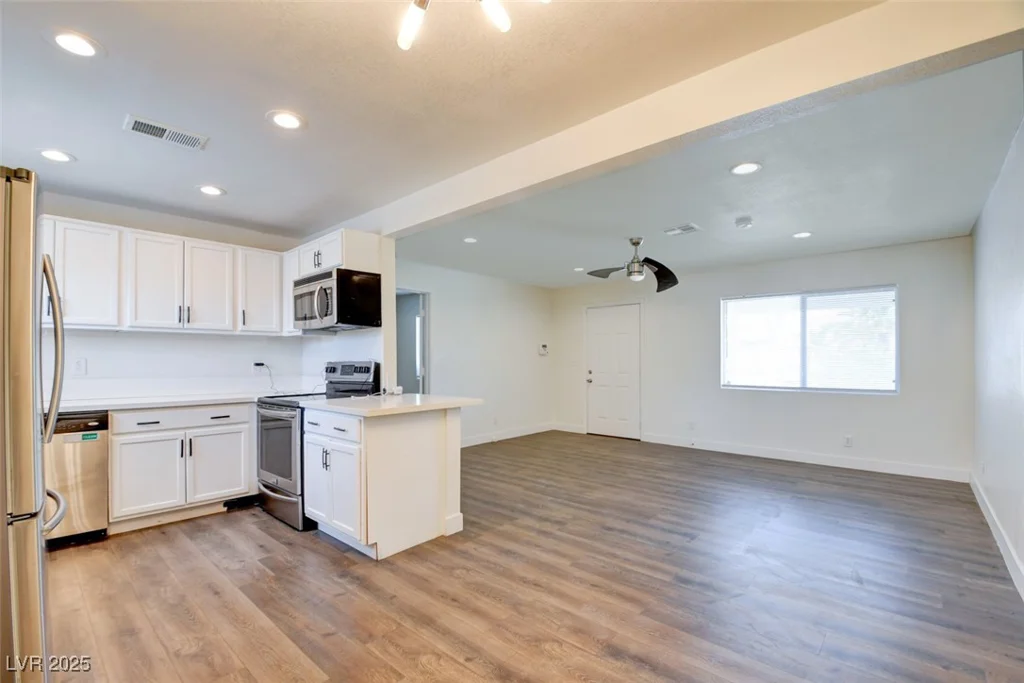 1123 Chapman, Las Vegas, NV 89104